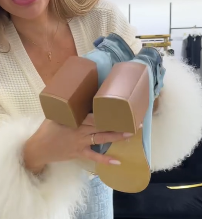 Modne damskie buty na obcasie z materiału denim z guzikami