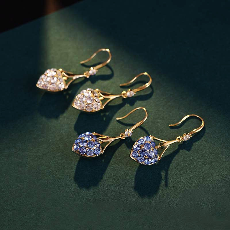 Oferta specjalna✨Kup 1 dostań 1 za darmo(2 pary)✨Nowe diamentowe kolczyki w kształcie serca