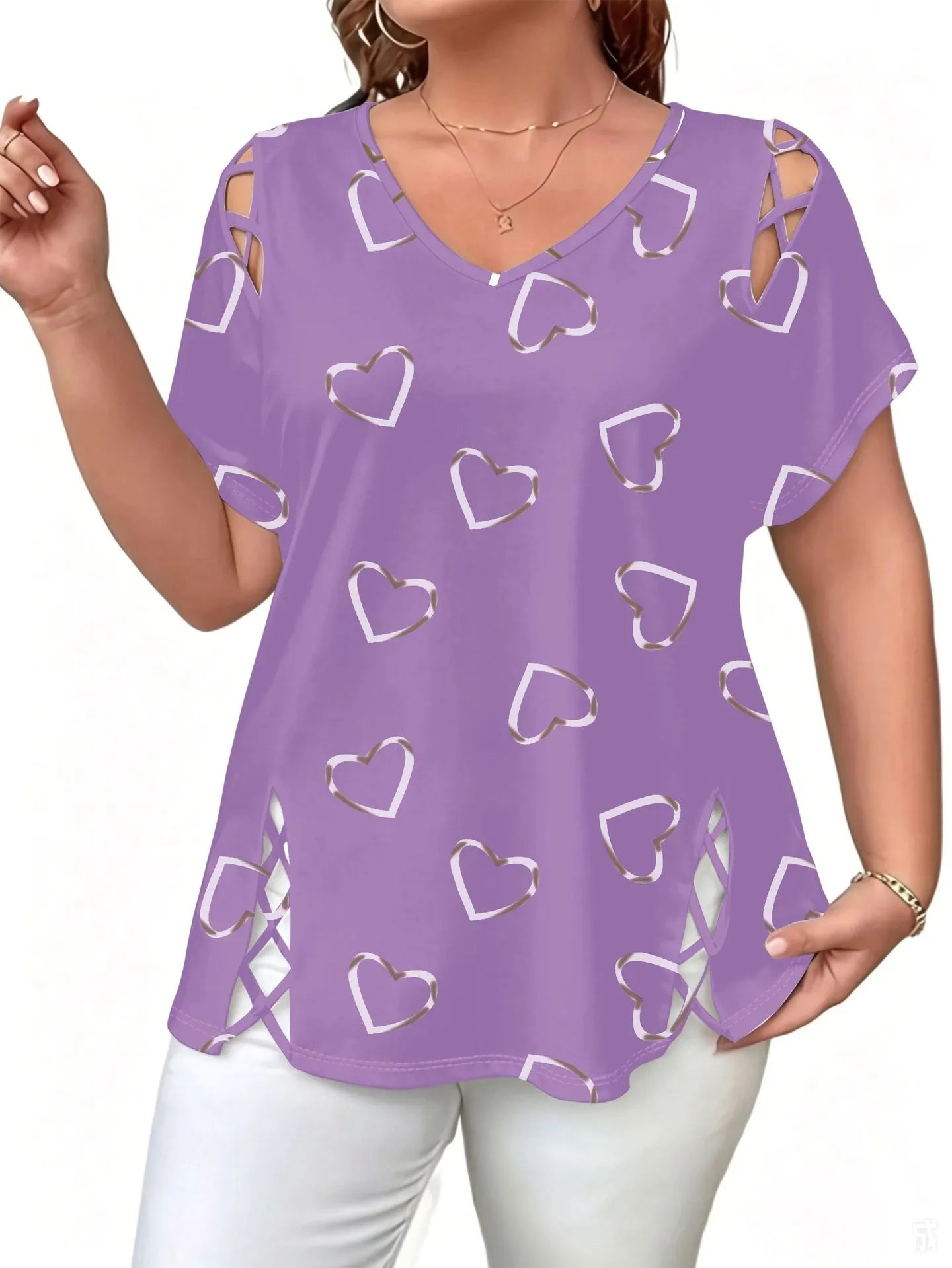 👗🌸Women's summer blouse with V-neck and print — soft, elegant🌟