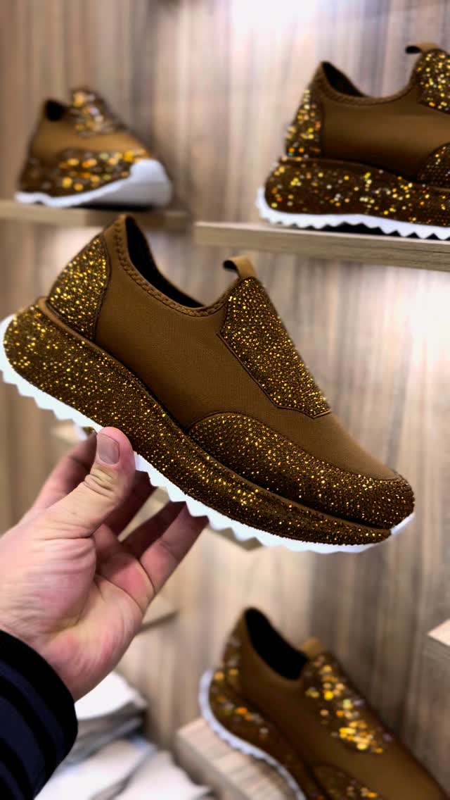 Μοντέρνα, καθημερινά αθλητικά παπούτσια με κρύσταλλα-GR