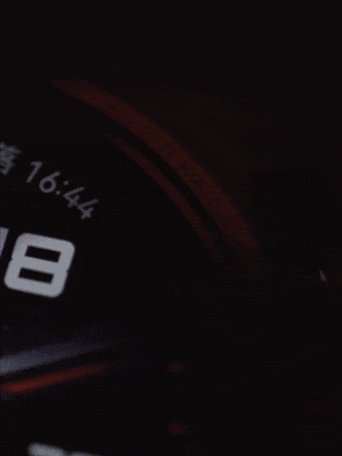 Okrągły ekran smartwatcha do eksploracji kosmosu