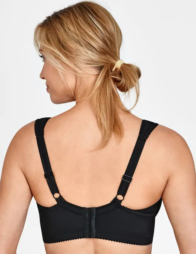 Triumph – (3 ks) Jednoduchá push-up podprsenka s plnými košíčkami-SK