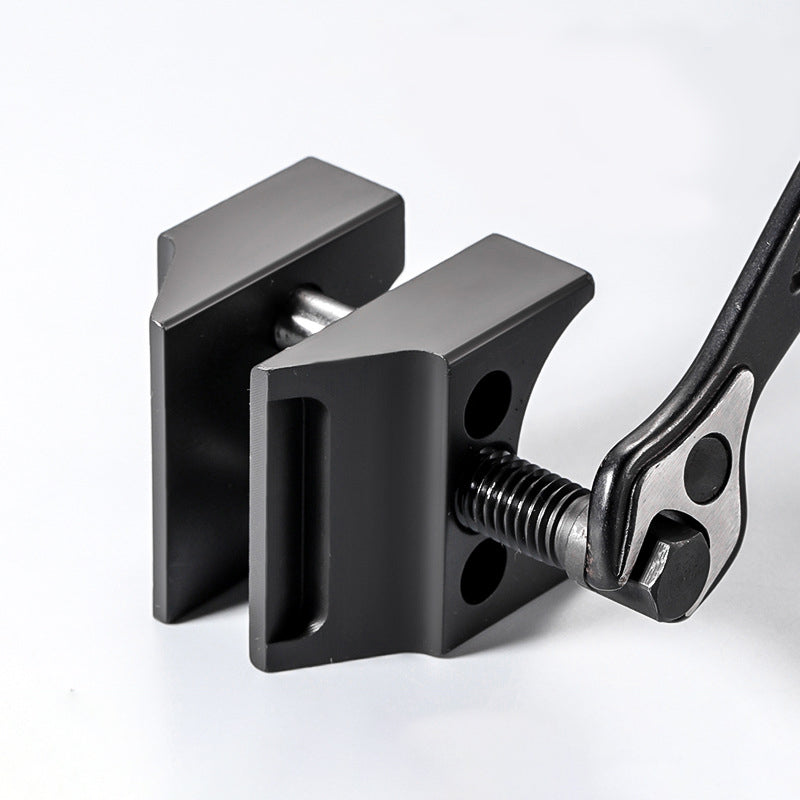 Sada dištančných podložiek a rozširujúcich nástrojov na zavesenie auta🔧-SK