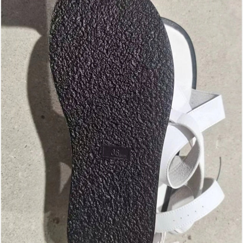 Moteriškos basutės su reguliuojama kulkšnies sagtimi Crossover-LT