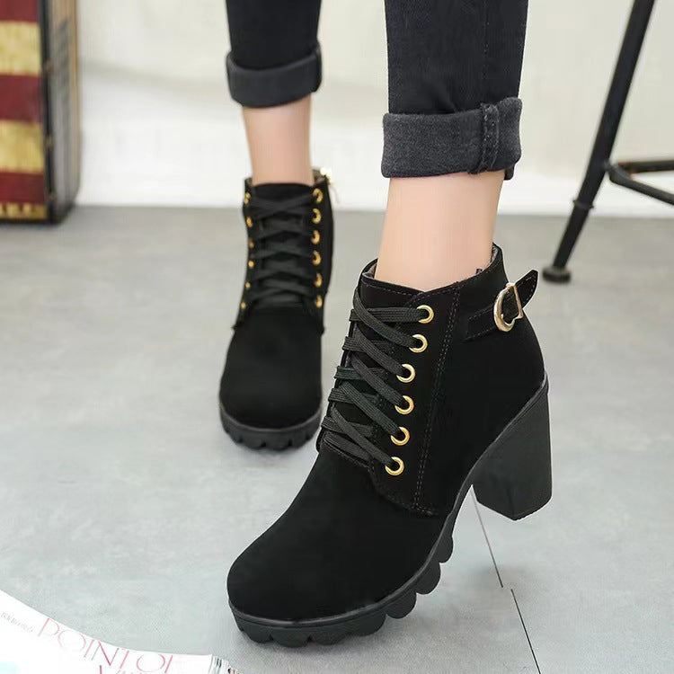 Damskie buty na grubym obcasie