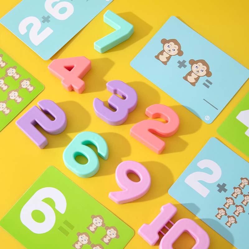 🐸Vaikiškas žaislų rinkinys su animaciniais gyvūnais ir svarstyklėmis-LT