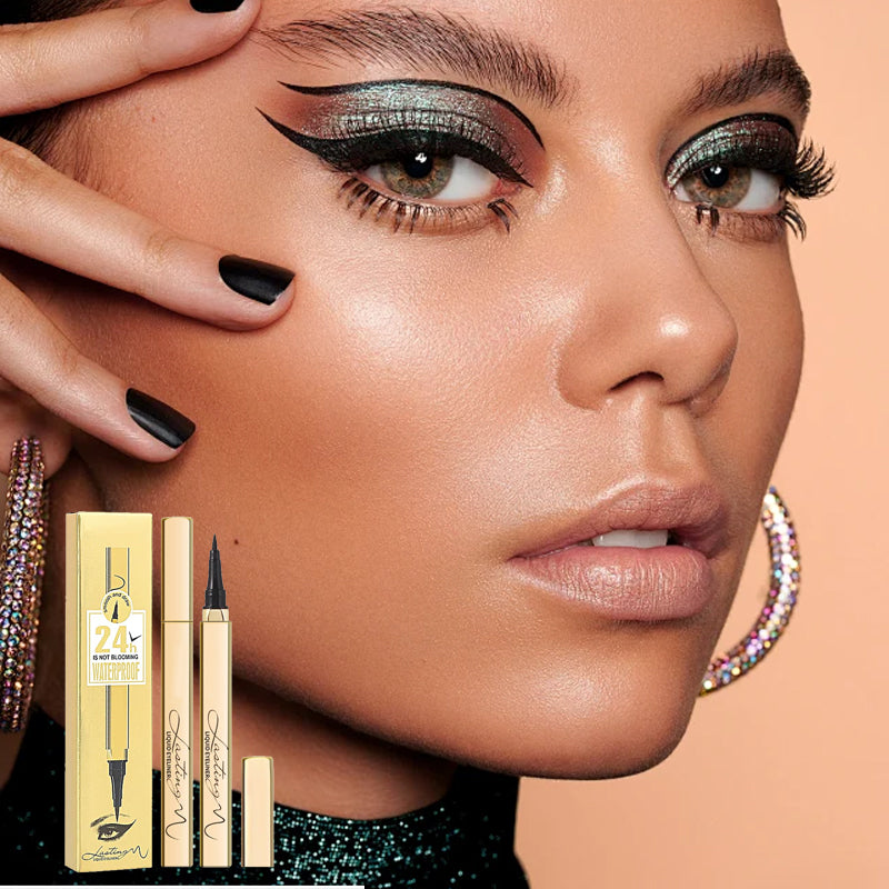 🔥1+1 gratis✨Trwały, wodoodporny eyeliner w płynie – koniec z rozmazywanym eyelinerem!