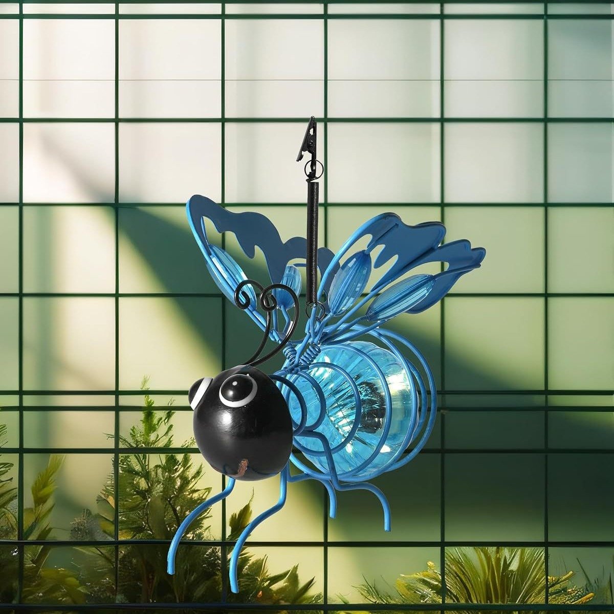 🔥 Ostatni dzień promocji 🐝 Solarna lampa wisząca na owady